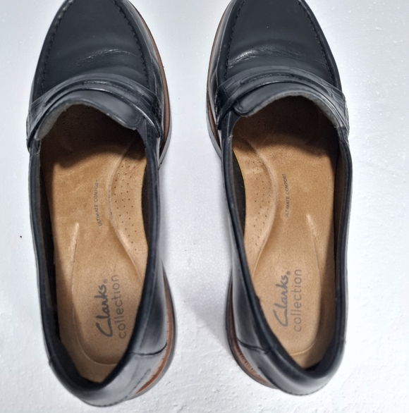 Clarks Womens Black Leather Loafers Size 10 Casual Professional Shoes - Picture 3 of 14